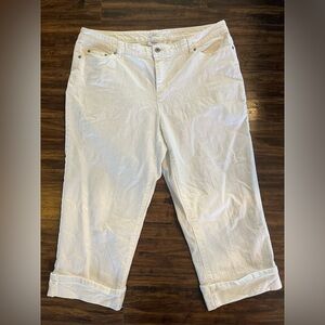 Liz & Co. white stretch denim cropped pants, 16W